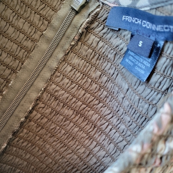 French Connection Erika Drape Printed Smock Dress in Khaki-Green Size Small - Picture 7 of 10